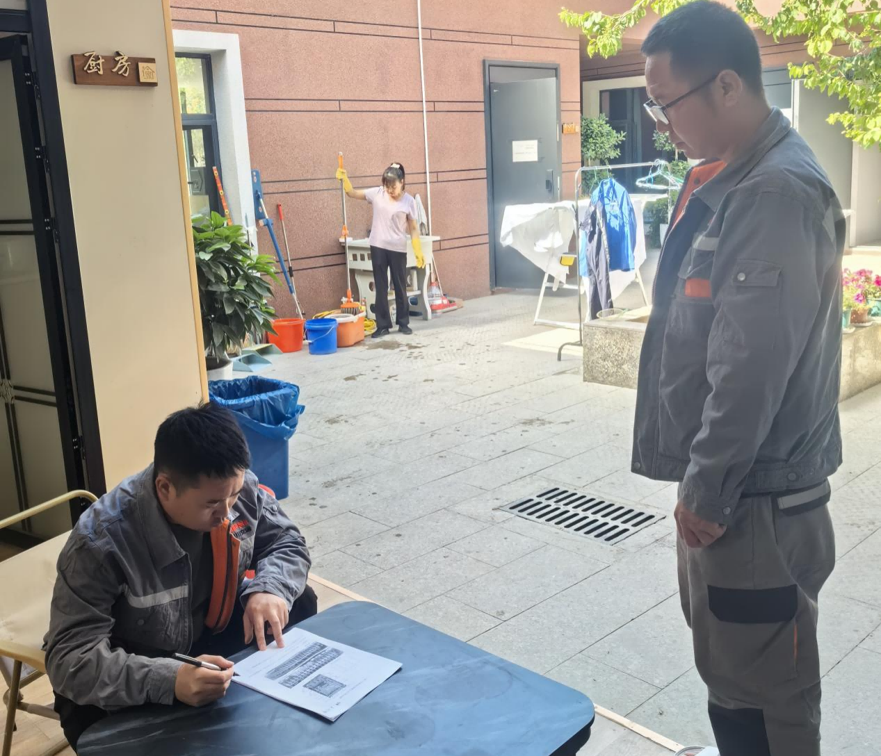 1758606661381847.png 图片1(1).png