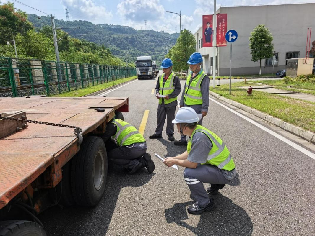 1758606679285166.png 图片2.png